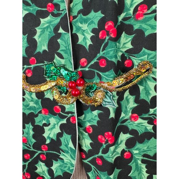 Vintage Holiday Holly Vest - blemish on shoulder OS Green Holly Cotton Blend - Picture 3 of 16